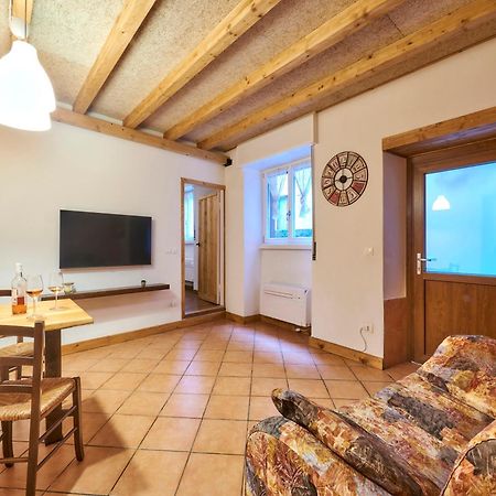 Casa “La Contrada” Villa Varenna Buitenkant foto